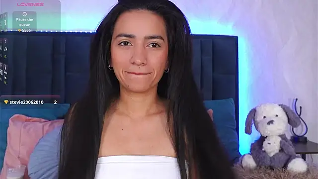 EmilyPrincy online show from October 2025 04:20:01 AM