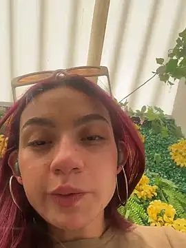 Red kytty6 online show from May 2026 06:35:01 PM