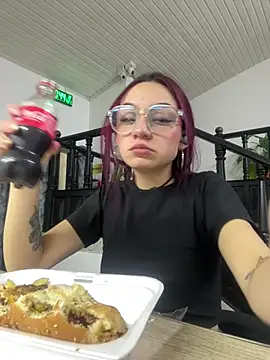 Red kytty6 online show from May 2026 03:46:01 AM