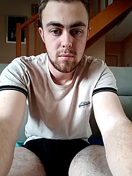 Aymeric35000 online show from April 2026 01:42:02 PM