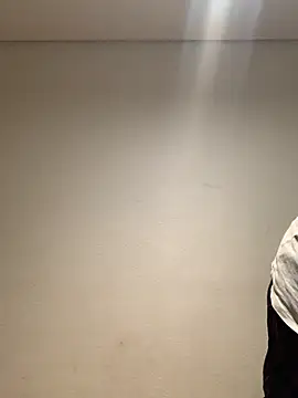 Snapshot of Mellow_Joe chatting on October 2025 08:10:01 PM Mellow Joe online show from October 2025 08:10:01 PM