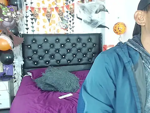 Adam Morgan2 online show from October 2025 05:10:02 AM