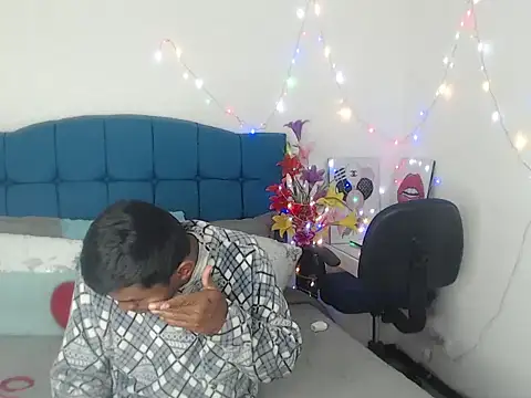 Adam Morgan2 online show from December 2025 05:15:02 AM