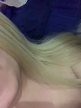 loiragoxtosinnha online show from October 2025 01:02:02 AM