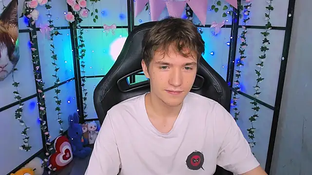 Ethan Rivers online show from September 2025 05:51:01 AM