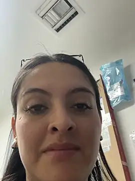 marianm29 online show from January 2026 04:11:01 PM