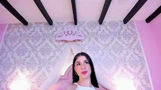 ScarletMore online show from July 2026 03:21:02 PM
