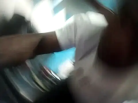 Snapshot of _yefez chatting on December 2025 09:55:01 PM yefez online show from December 2025 09:55:01 PM