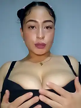 Valejensen0716 online show from October 2025 04:01:02 AM