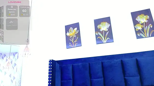 mamaneedsfun online show from October 2025 01:00:02 PM