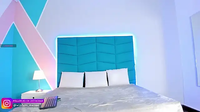 Snapshot of mara_winters_ chatting on November 2025 11:21:01 AM mara winters online show from November 2025 11:21:01 AM