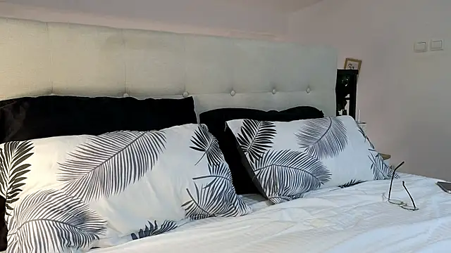 RyanStorm  online show from February 2026 07:30:02 PM