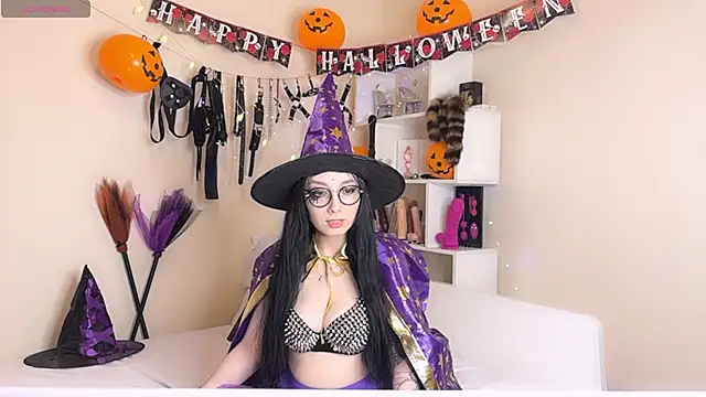 Jinhee Tiny online show from October 2025 03:13:01 PM