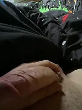 escobryuf online show from December 2025 02:23:01 PM