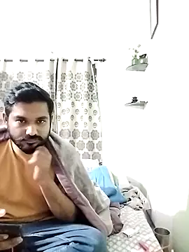 avi007p online show from January 2026 06:22:02 PM