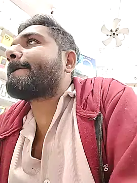 avi007p online show from February 2026 02:02:01 PM