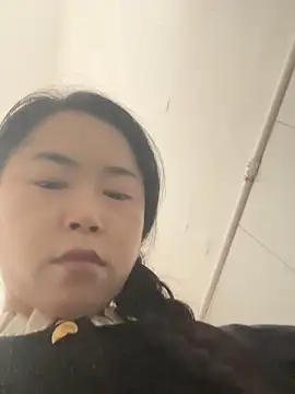 Snapshot of DHJM168 chatting on November 2025 03:28:01 AM DHJM168 online show from November 2025 03:28:01 AM