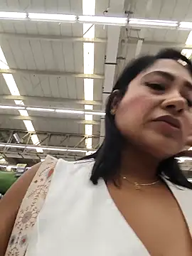 julieta evanns1 online show from October 2025 06:49:02 PM