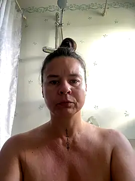 Snapshot of TheNaturalistX chatting on September 2025 08:08:01 AM TheNaturalistX online show from September 2025 08:08:01 AM