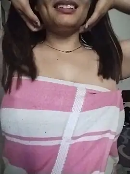 Sexy vernilla online show from May 2026 09:35:02 PM