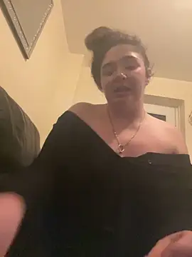 Imogenbabyyy online show from October 2025 09:02:01 PM