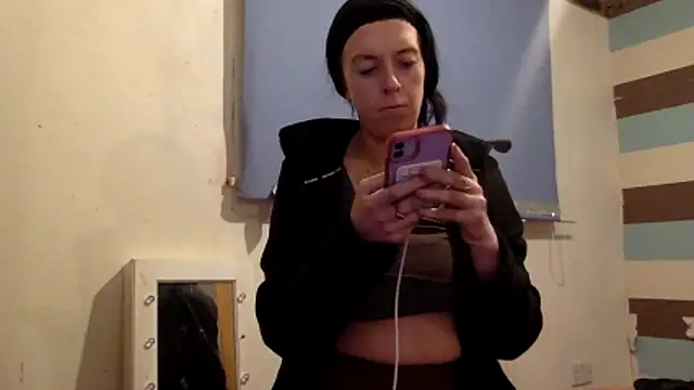 Bellababexox  online show from December 2025 01:58:01 AM