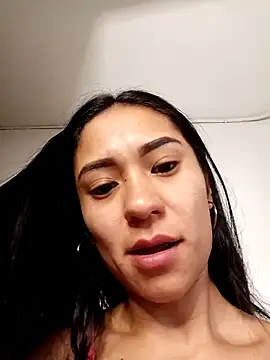 Liahdiaz  online show from November 2025 01:14:02 PM