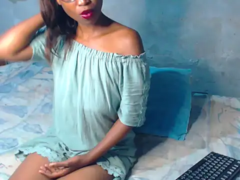 Snapshot of Blackntoxicabe6999 chatting on December 2025 01:46:02 AM Blackntoxicabe6999 online show from December 2025 01:46:02 AM