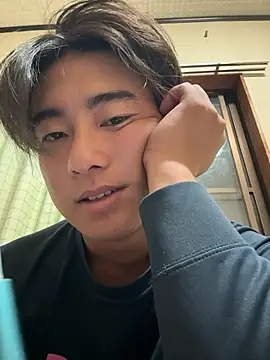 Snapshot of shoma2003 chatting on October 2025 02:07:01 PM shoma2003 online show from October 2025 02:07:01 PM