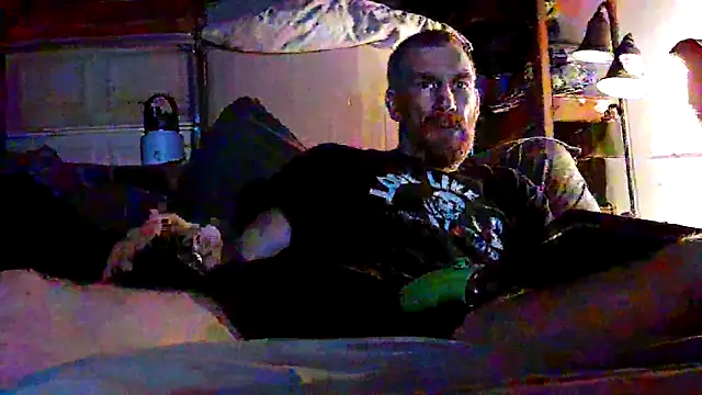 Snapshot of Tiggitytomociti chatting on March 2026 05:09:02 AM Tiggitytomociti online show from March 2026 05:09:02 AM