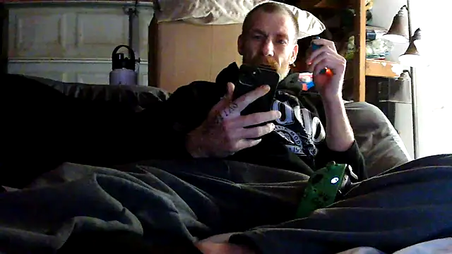 Snapshot of Tiggitytomociti chatting on March 2026 07:26:02 AM Tiggitytomociti online show from March 2026 07:26:02 AM