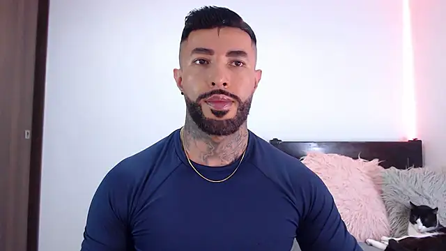 andrea de lucaa online show from January 2026 04:17:02 AM