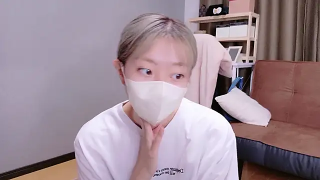 Nana  ch online show from September 2025 05:40:01 AM