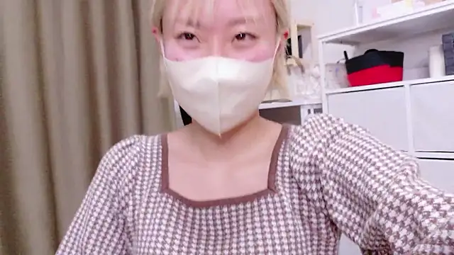 Nana  ch online show from February 2026 04:05:02 PM