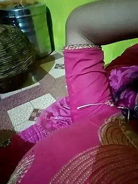 Snapshot of Komal-741 chatting on October 2025 05:10:02 PM Komal-741 online show from October 2025 05:10:02 PM