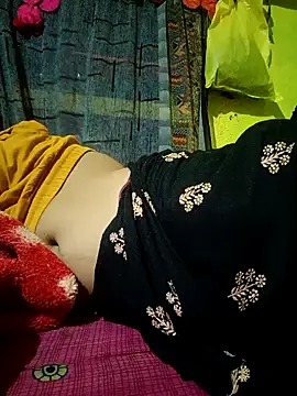 Snapshot of Komal-741 chatting on October 2025 04:15:02 PM Komal-741 online show from October 2025 04:15:02 PM