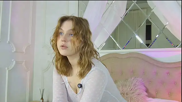 Snapshot of CaitlinSugar chatting on May 2026 04:29:01 AM CaitlinSugar online show from May 2026 04:29:01 AM