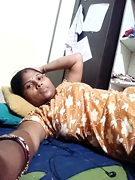 Snapshot of Sneha16 chatting on September 2025 04:52:01 PM Sneha16 online show from September 2025 04:52:01 PM