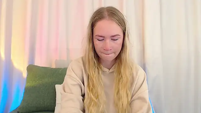 Mystic Chloe online show from September 2025 01:39:02 AM