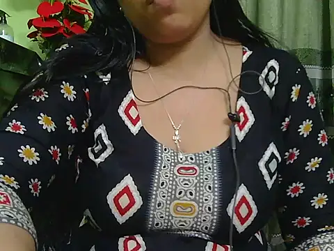Snapshot of fairy_queen07 chatting on June 2026 06:11:01 PM fairy queen07 online show from June 2026 06:11:01 PM