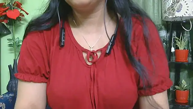 Snapshot of fairy_queen07 chatting on July 2026 06:40:01 PM fairy queen07 online show from July 2026 06:40:01 PM