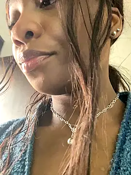 Snapshot of Astergray21 chatting on October 2025 01:19:01 PM Astergray21 online show from October 2025 01:19:01 PM