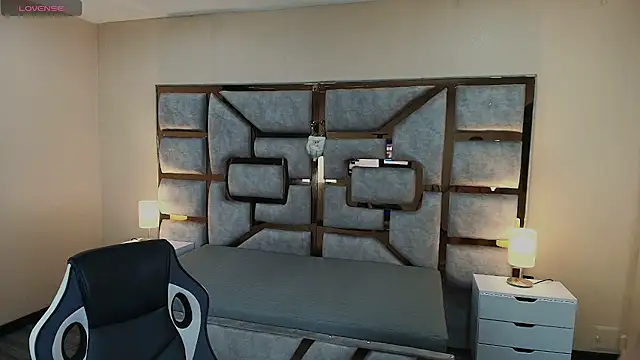 Snapshot of Candy_Velvet chatting on December 2025 07:23:02 PM Candy Velvet online show from December 2025 07:23:02 PM