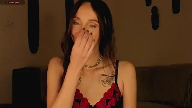 Snapshot of xSweetMissx chatting on September 2025 09:38:01 PM xSweetMissx online show from September 2025 09:38:01 PM