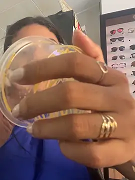 Snapshot of belahmor chatting on October 2025 12:35:01 PM belahmor online show from October 2025 12:35:01 PM