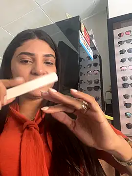 Snapshot of belahmor chatting on October 2025 01:42:02 PM belahmor online show from October 2025 01:42:02 PM