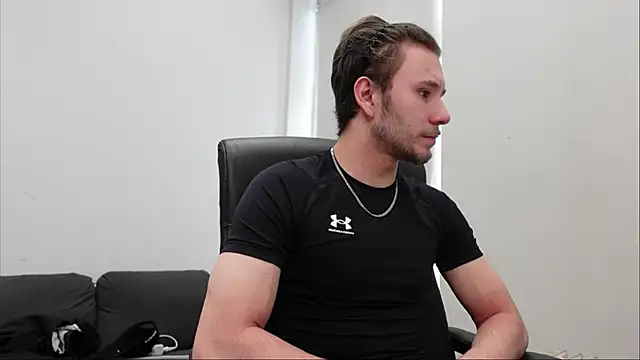 Snapshot of Ethan_Fyre chatting on October 2025 12:47:01 PM Ethan Fyre online show from October 2025 12:47:01 PM