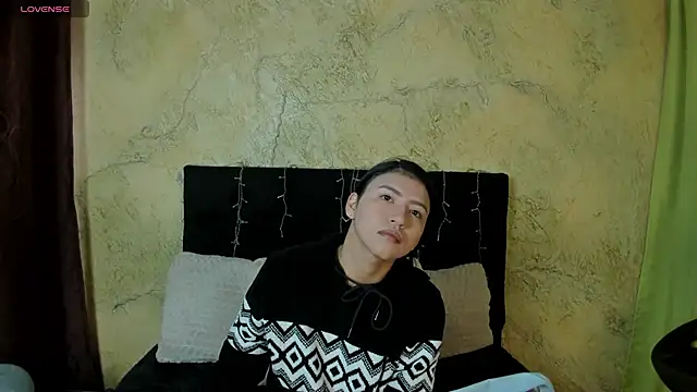 Snapshot of Tiffany_Nm chatting on April 2026 01:39:02 PM Tiffany Nm online show from April 2026 01:39:02 PM