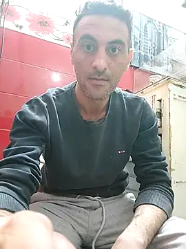 mahdiDido online show from April 2026 10:42:02 PM