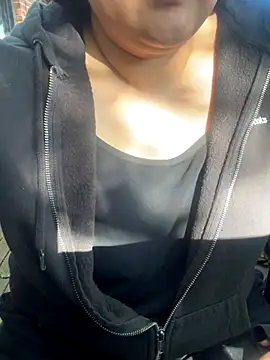 inked nekoo online show from November 2025 02:41:01 PM